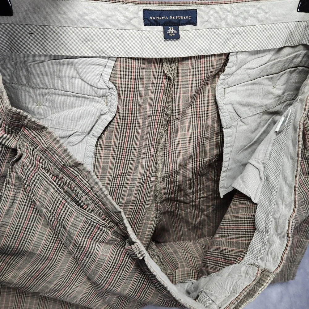 Banana Republic Mens 38 Brown Tan Plaid Cotton Linen Blend Flat Front Shorts